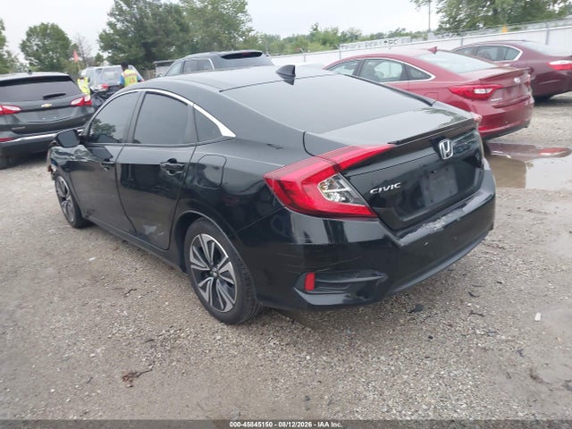2017 Honda CIVIC EX-T — фото 3