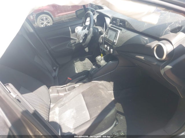 2024 NISSAN VERSA 1.6 S 5