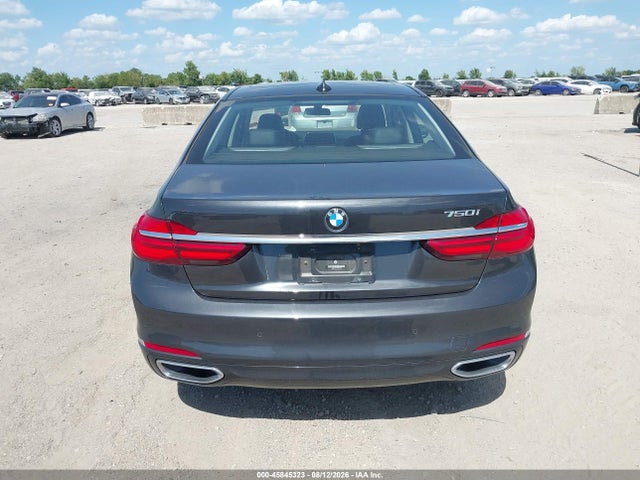 2019 BMW 740I 16