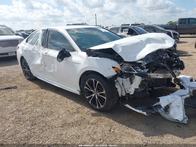 2018 TOYOTA CAMRY SE