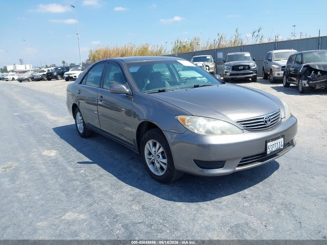 2006 TOYOTA CAMRY LE