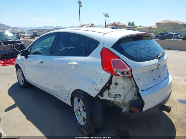2017 FORD FIESTA SE 6