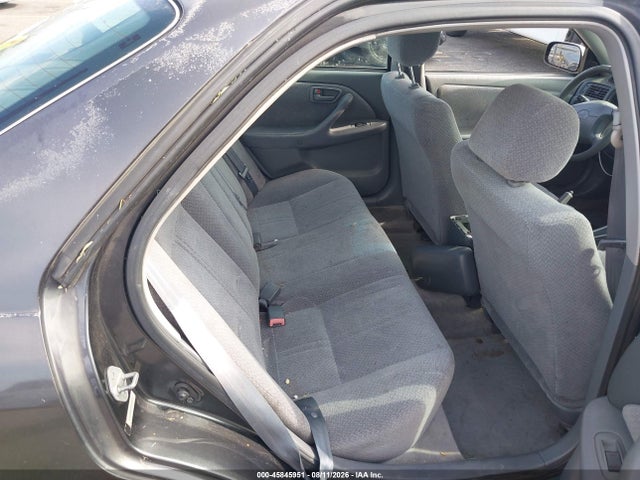 2000 Toyota CAMRY LE 照片 8
