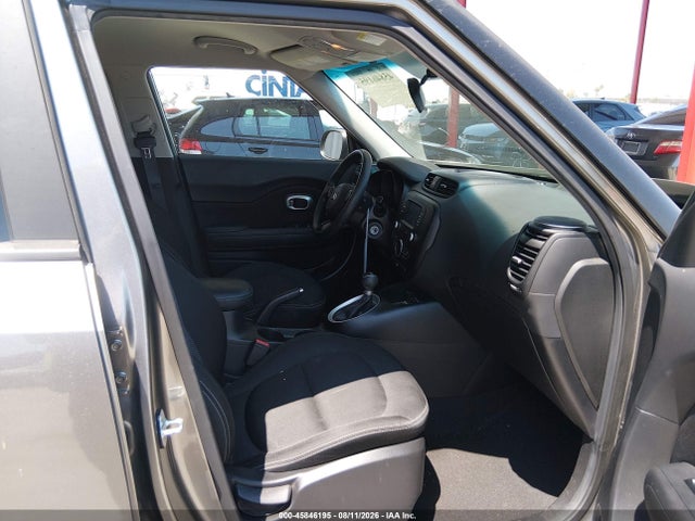 2017 KIA SOUL + 5