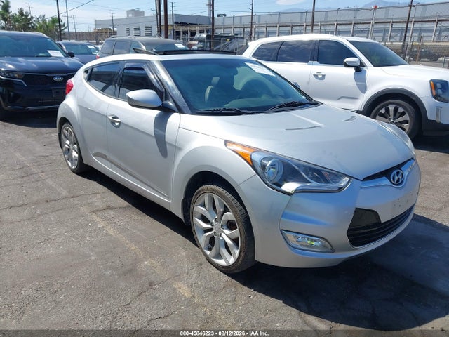 2013 HYUNDAI VELOSTER BASE W/BLACK