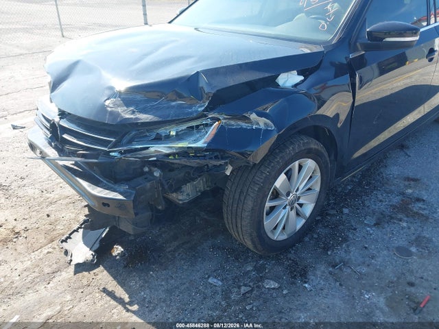 صورة 6 لـ 2016 Volkswagen JETTA 1.4T SE