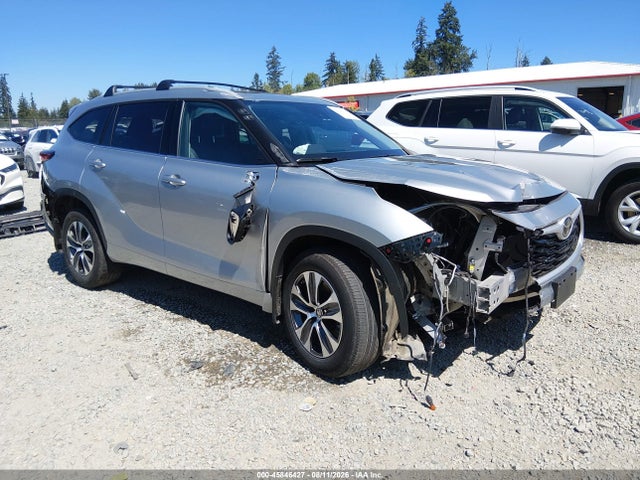 2022 TOYOTA HIGHLANDE XLE