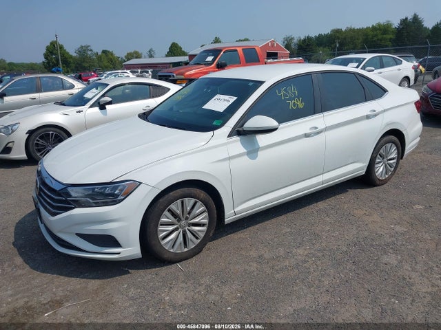 صورة 2 لـ 2020 Volkswagen JETTA 1.4T R-LINE/1.4T S