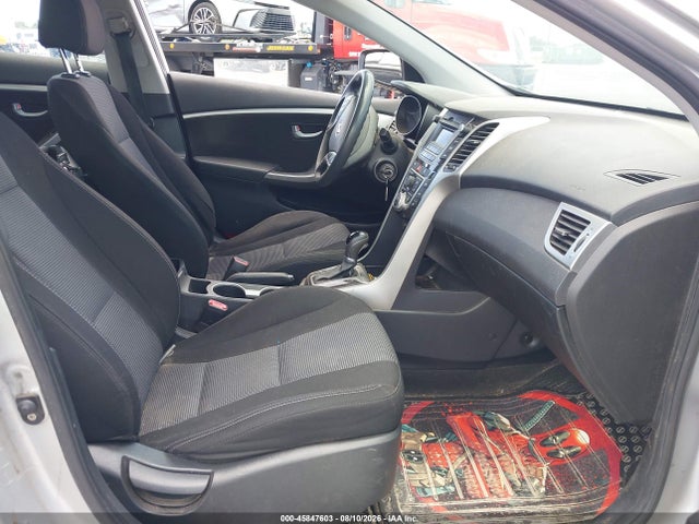 صورة 5 لـ 2014 Hyundai ELANTRA GT
