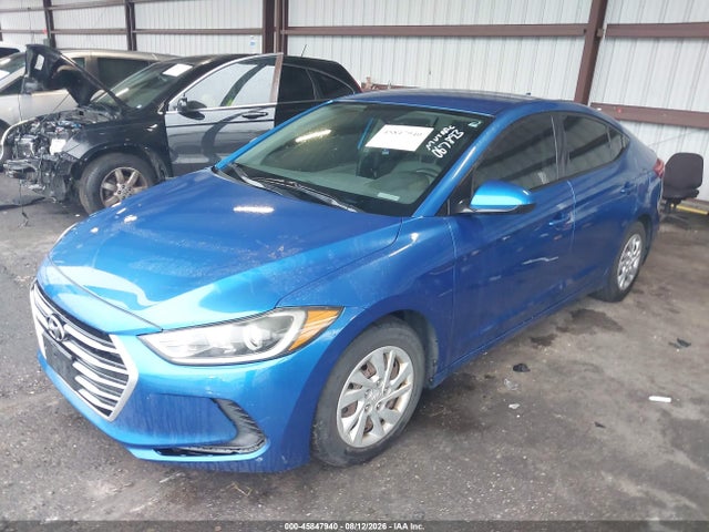 2017 HYUNDAI ELANTRA SE 2