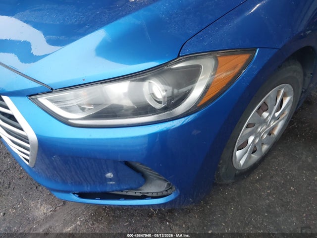 2017 HYUNDAI ELANTRA SE 6