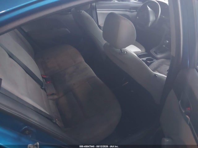 2017 HYUNDAI ELANTRA SE 8