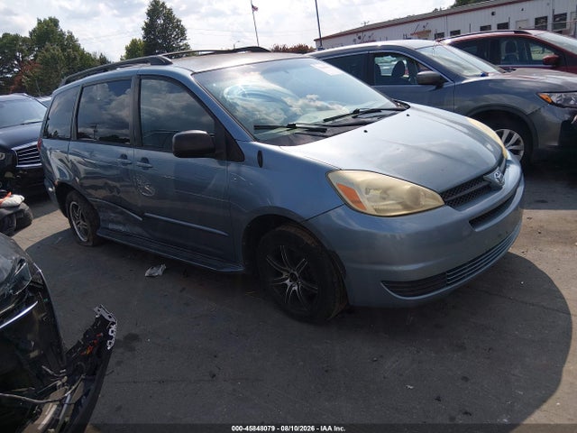 2005 TOYOTA SIENNA LE