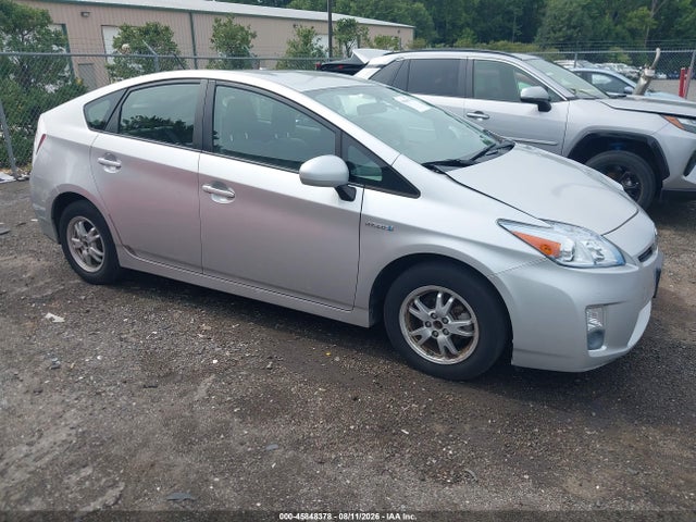 2011 Toyota PRIUS TWO 照片 1