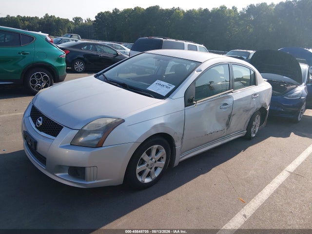 صورة 2 لـ 2012 Nissan SENTRA 2.0 SR