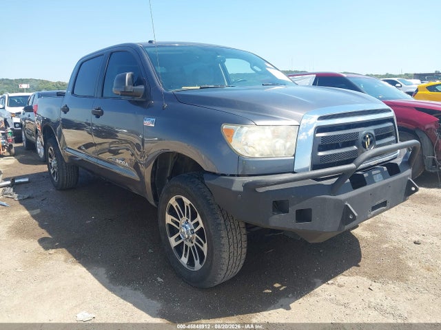 2013 TOYOTA TUNDRA GRADE 5.7L V8