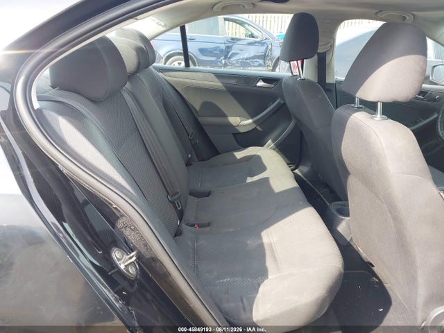 2012 Volkswagen JETTA 2.0L S photo 8