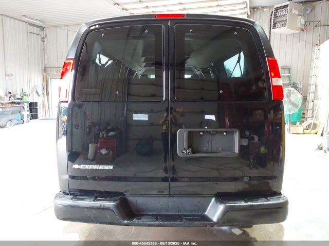 2020 CHEVROLET EXPRESS PASSENGER RWD 3500 EXTENDED WHEELBASE LS 21