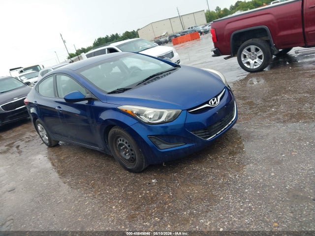 2016 HYUNDAI ELANTRA SE