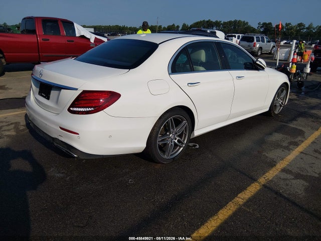 2017 Mercedes-BENZ E 300 — фото 4
