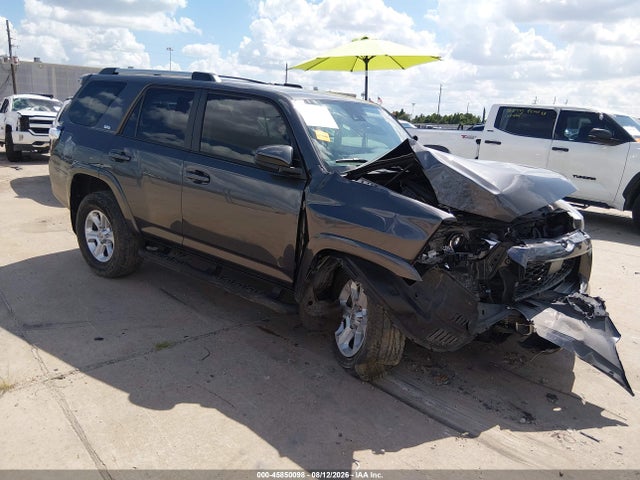 2022 TOYOTA 4RUNNER SR5