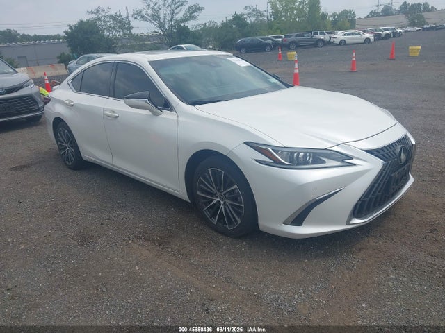2022 LEXUS ES 