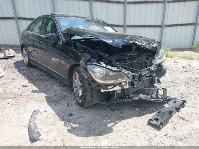 2014 MERCEDES-BENZ C 250 SPORT