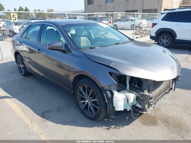 2017 TOYOTA CAMRY XSE
