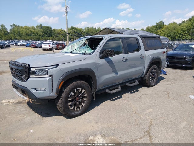 2024 Nissan FRONTIER PRO-4X 4X4 照片 2