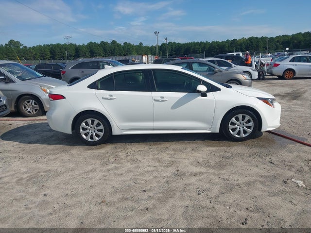2021 TOYOTA COROLLA LE 13
