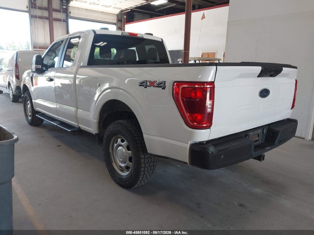 2023 FORD F-150 XL 3
