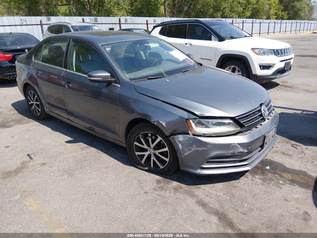 صورة 1 لـ 2017 Volkswagen JETTA 1.4T SE