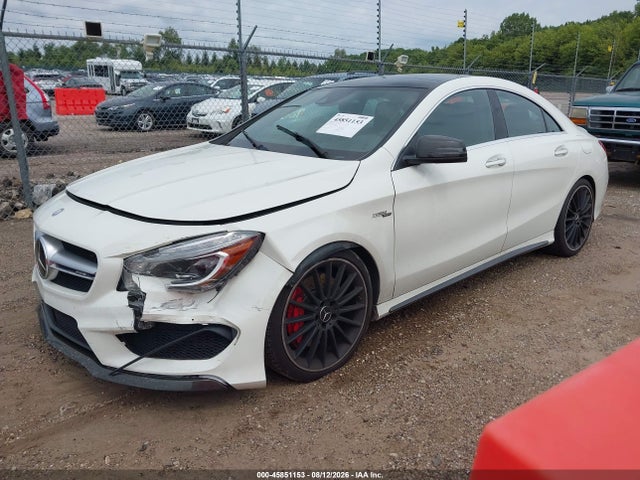 2016 Mercedes-BENZ AMG CLA 45 4MATIC 照片 2