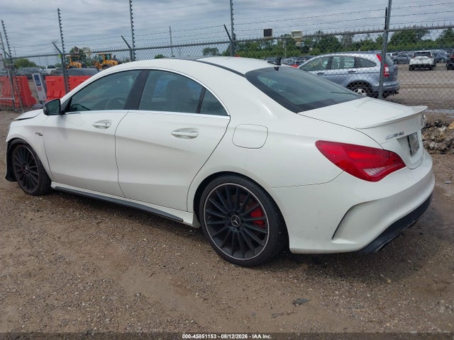 2016 Mercedes-BENZ AMG CLA 45 4MATIC 照片 3
