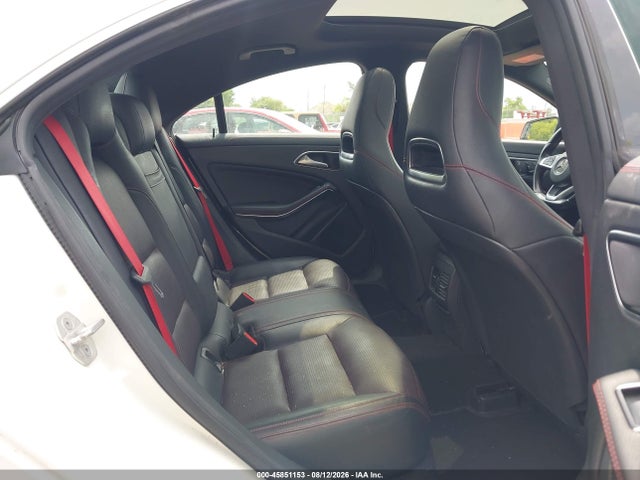 2016 Mercedes-BENZ AMG CLA 45 4MATIC 照片 8