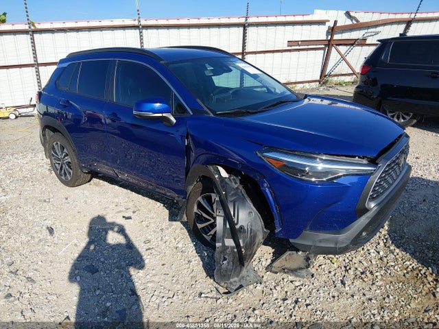 2022 TOYOTA COROLLA XLE