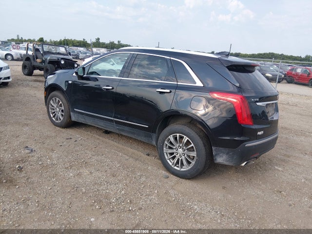 2017 CADILLAC XT5 LUXURY 3