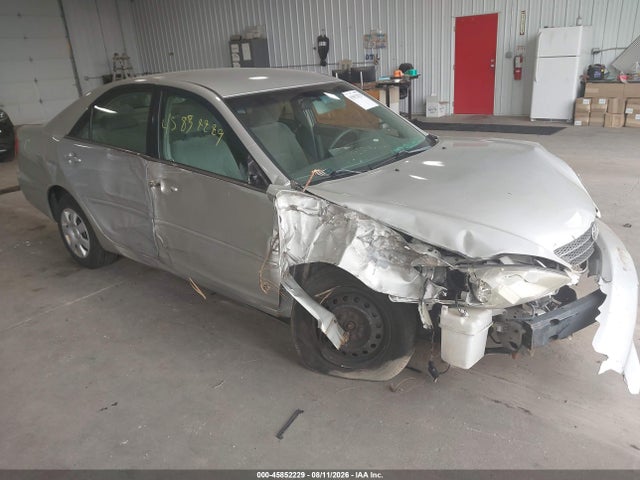 2004 TOYOTA CAMRY LE