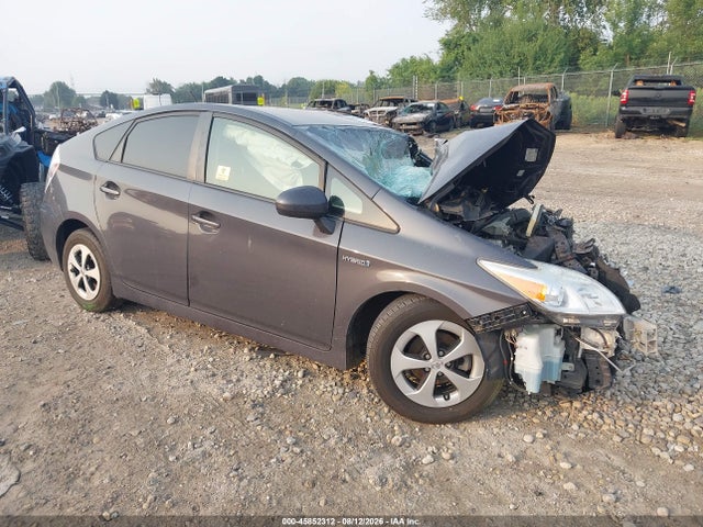 2013 TOYOTA PRIUS TWO