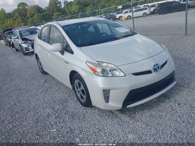 2015 TOYOTA PRIUS 