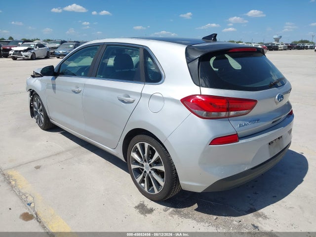 2018 HYUNDAI ELANTRA GT 3
