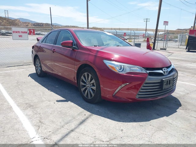 2015 TOYOTA CAMRY XLE