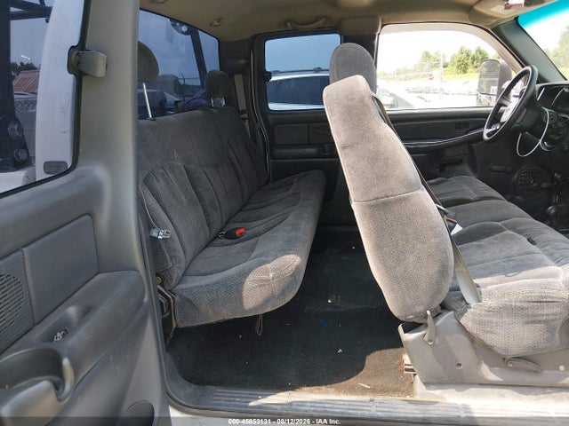 2002 Chevrolet SILVERADO 1500 — миниатюра 8