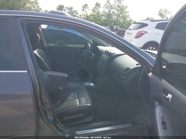 2010 Nissan ALTIMA 3.5 SR 缩略图 5