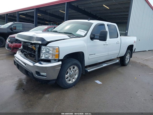 2012 Chevrolet SILVERADO 2500HD LT — фото 2