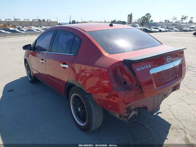 2011 Nissan SENTRA 2.0 照片 3