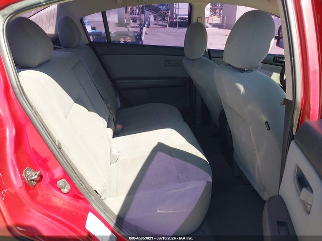 2011 Nissan SENTRA 2.0 照片 8