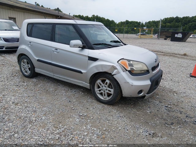 2011 KIA SOUL +
