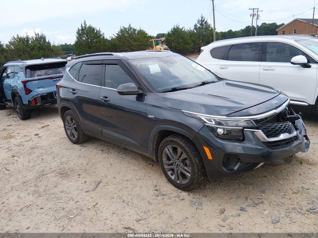 2021 KIA SELTOS S
