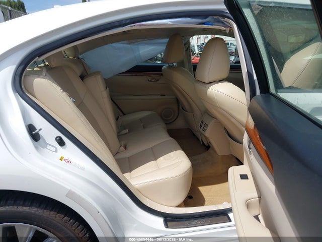 2013 Lexus ES 300H 缩略图 8